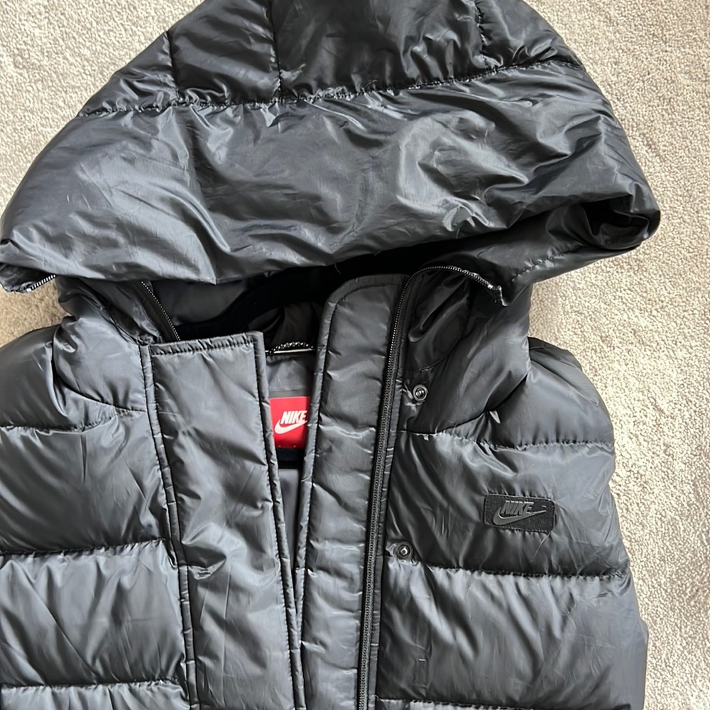 Nike Women’s Sportswear Puffer Vest - Size Small